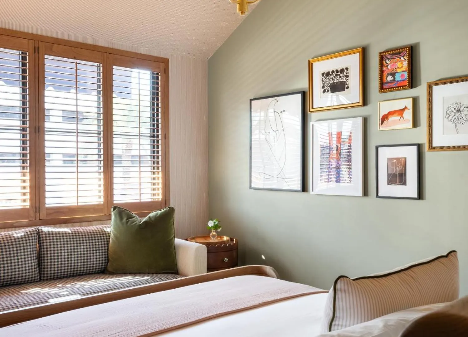 Palihouse Hyde Park Village Tampa Hotel